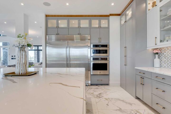 Property Photo: 48017 Harvest Lane E AB T1S 3R6