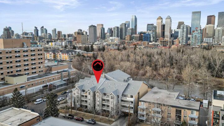 Property Photo:  2204 1 Street SW 114  AB T2S 1P4 