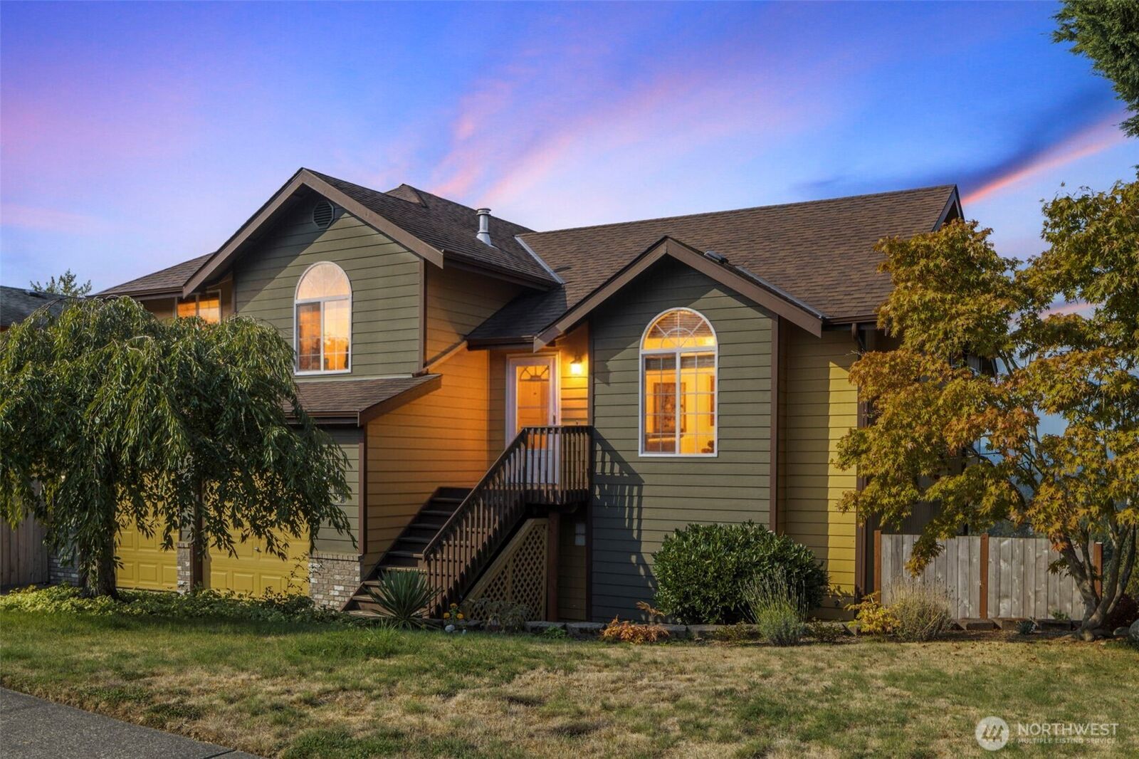 Property Photo: 8504 76th Avenue NE WA 98270