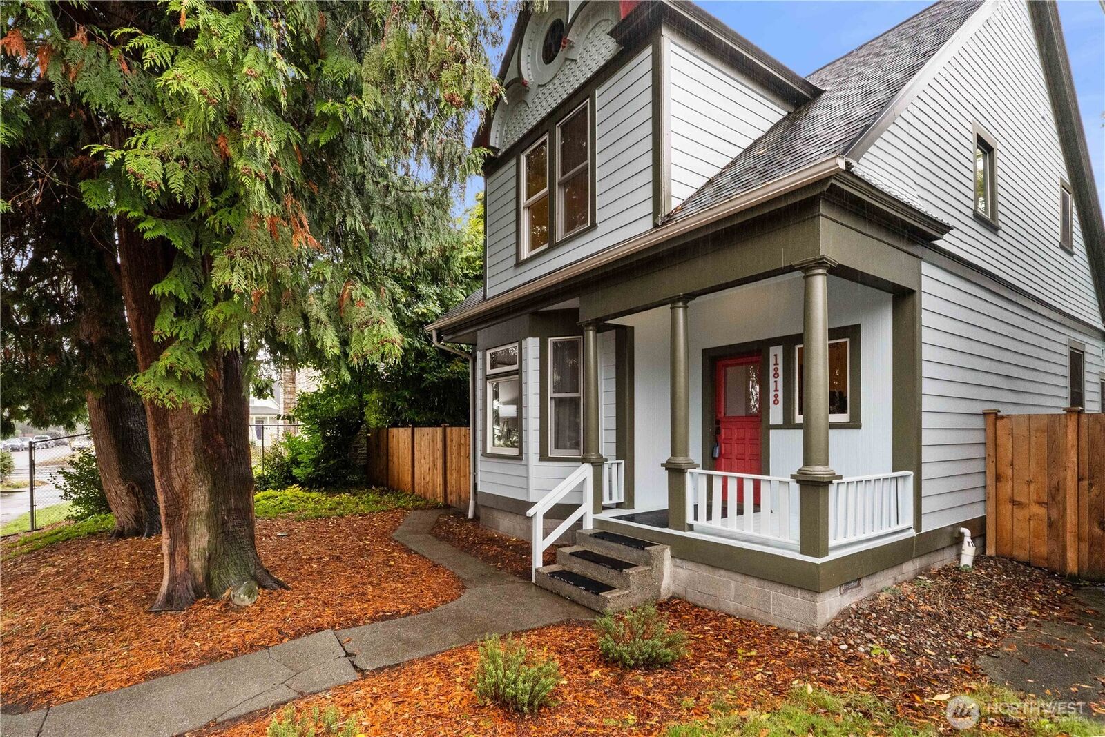 Property Photo: 1818 S L Street WA 98405