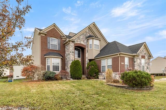 Property Photo: 6900 Lakeway Street MI 48197