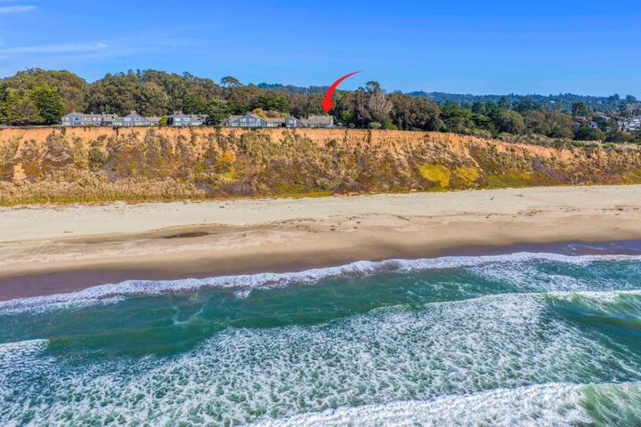 Property Photo:  436 Camino Al Mar  CA 95076 