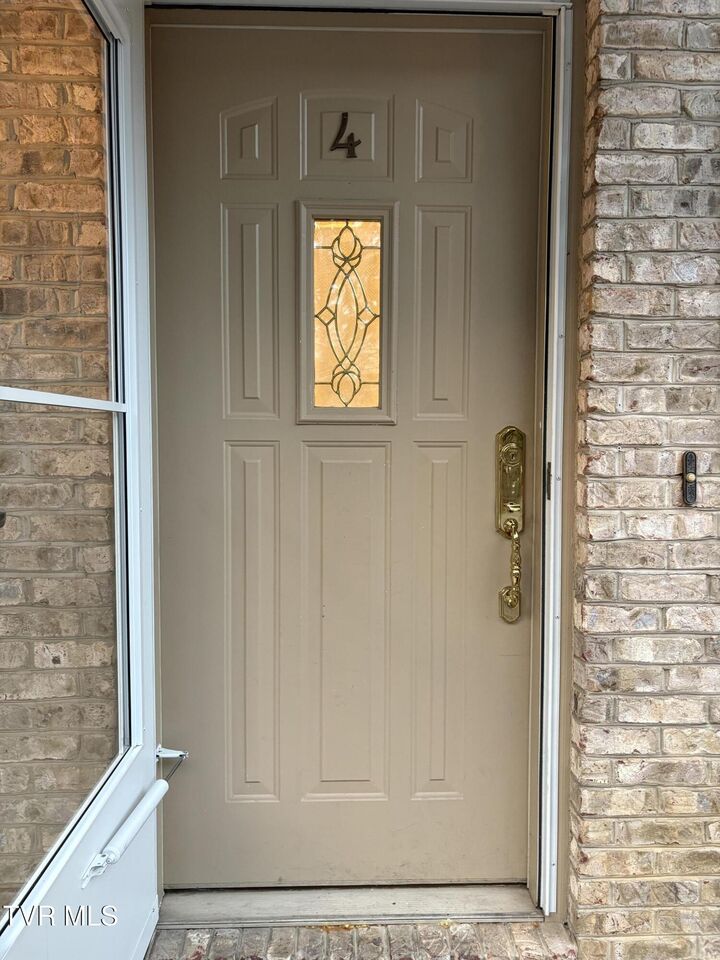 Property Photo: 176 South Austin Springs Road 4 TN 37601