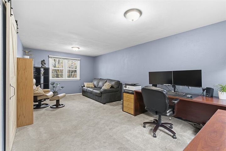 Property Photo: 607 National Dr PA 15235