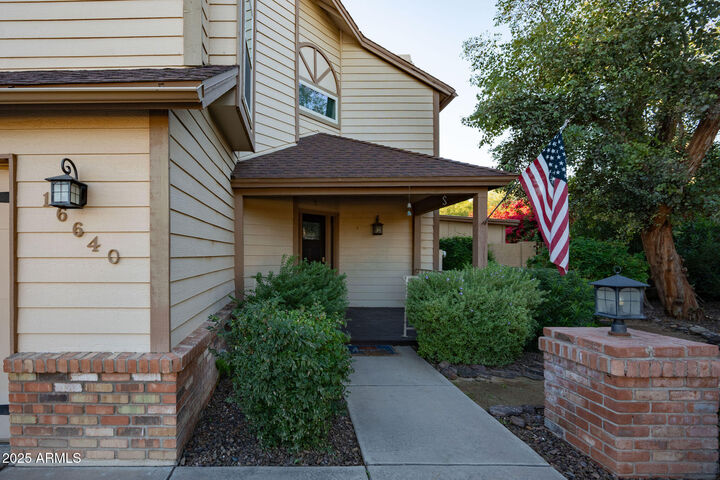 Property Photo: 16640 N 54th Street AZ 85254