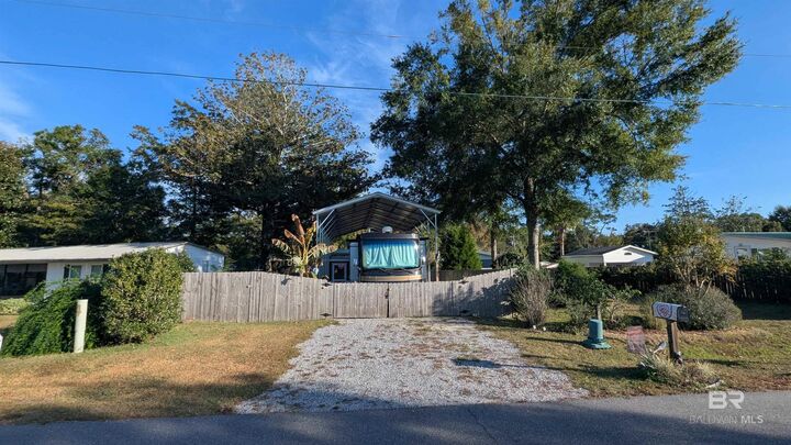 Property Photo:  631 Escambia Drive  AL 36549 