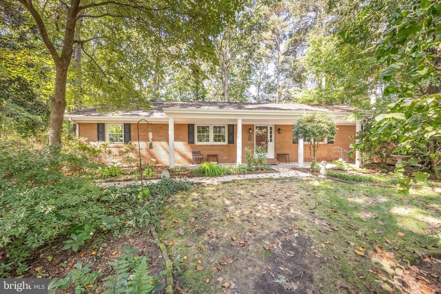 Property Photo: 30415 Saxon Court MD 21804