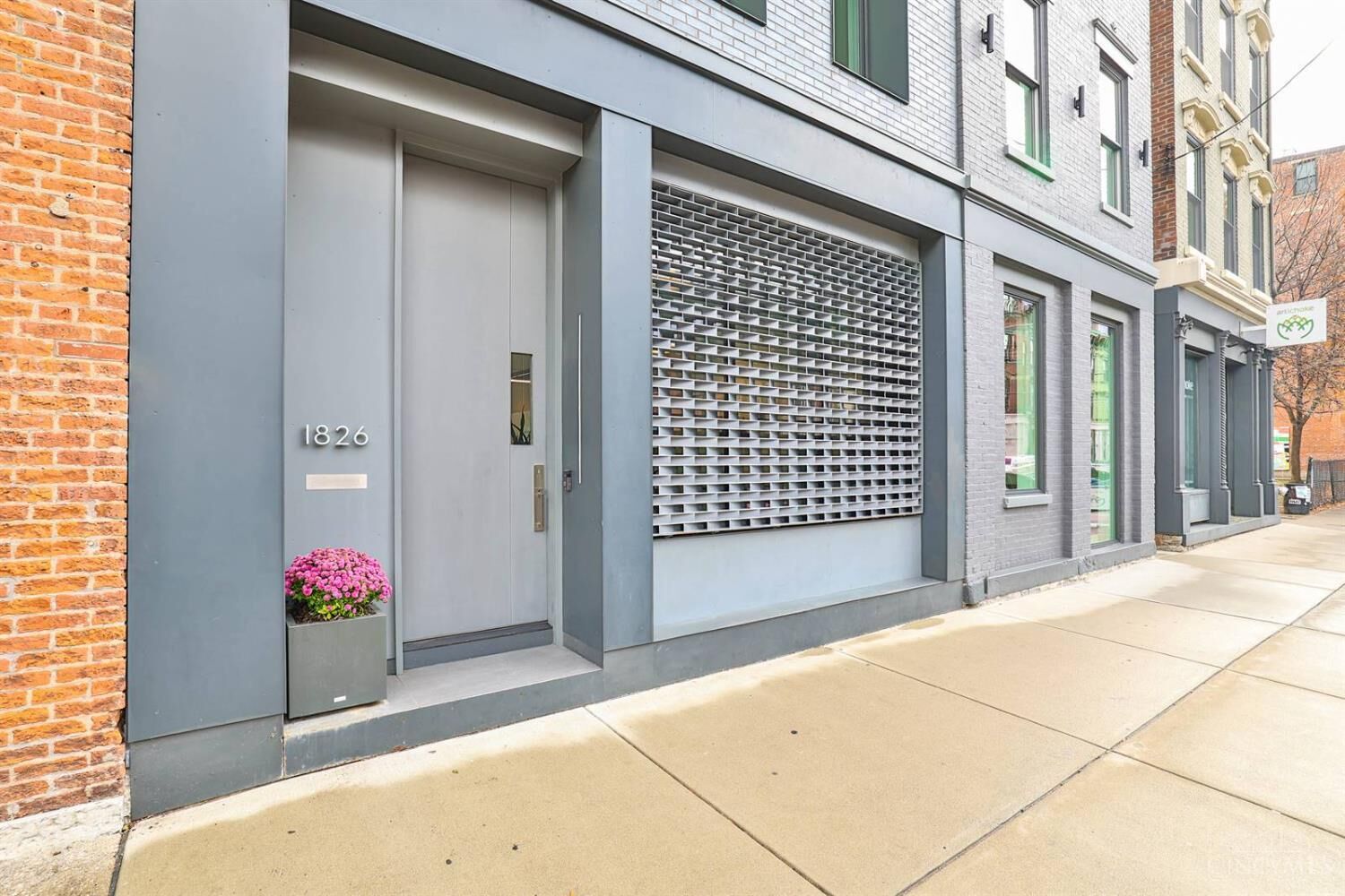 Property Photo: 1826 Elm Street OH 45202