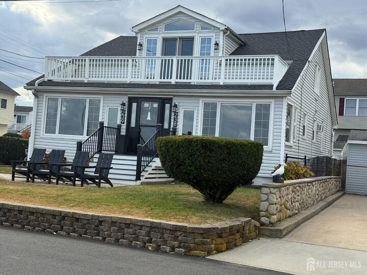Property Photo:  238-239 Shoreland Circle  NJ 08879 