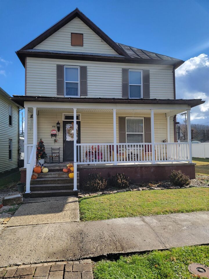 1521 Taylor Avenue  Elkins WV 26241 photo