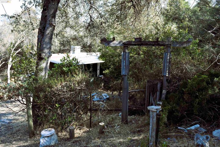 Property Photo: 20739 Lower Hillview CA 95370