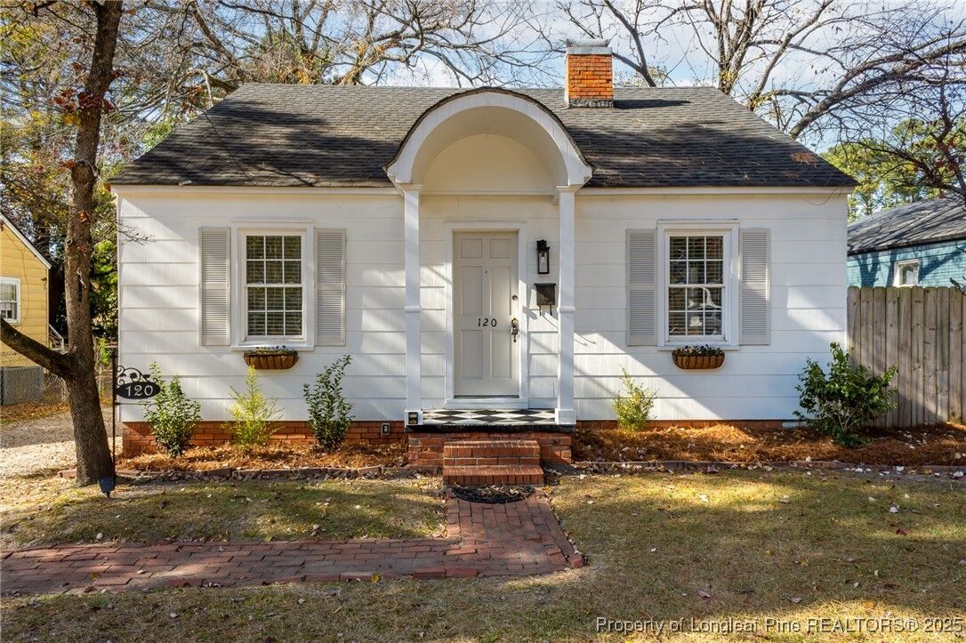 Property Photo:  120 Pinecrest Drive  NC 28305 