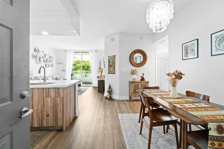 Property Photo:  275 NE 18 St 202  FL 33132 