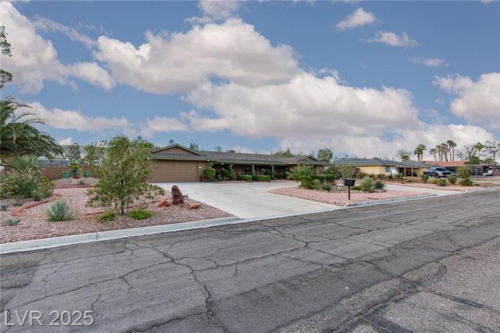 Property Photo: 3371 West Mardon Avenue NV 89139