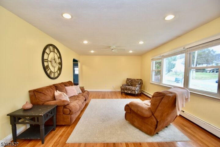 Property Photo:  33 Canal Street  NJ 07852 