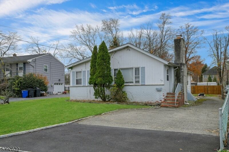 Property Photo:  38 Klinger Rd  NJ 07936 