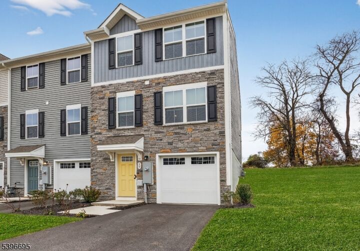 55 Limestone Blvd  Washington Twp. NJ 07882 photo
