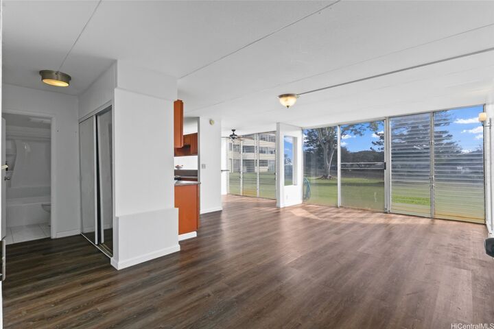 Property Photo:  95-11 Kuahelani Avenue 111  HI 96789 