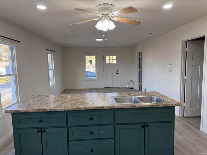 Property Photo:  1317 Wabash Avenue  IN 47591 