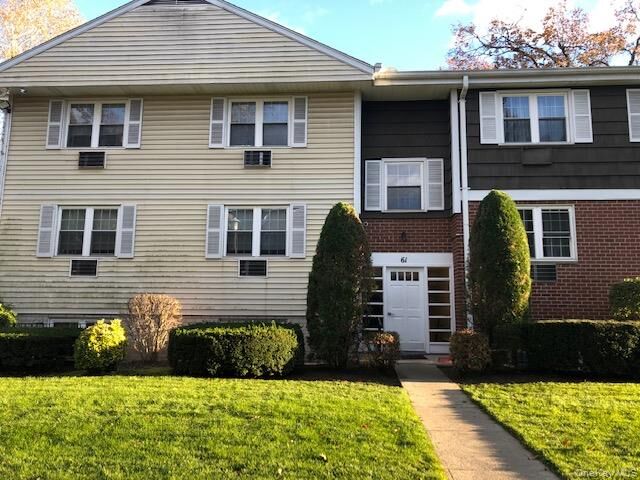 61 Lorraine Terrace 241  Mount Vernon NY 10553 photo