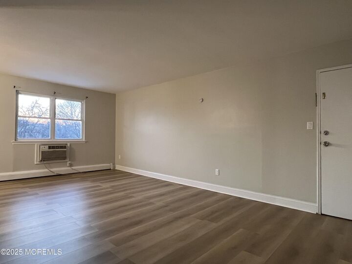 Property Photo: 12 Manchester Court H NJ 07728