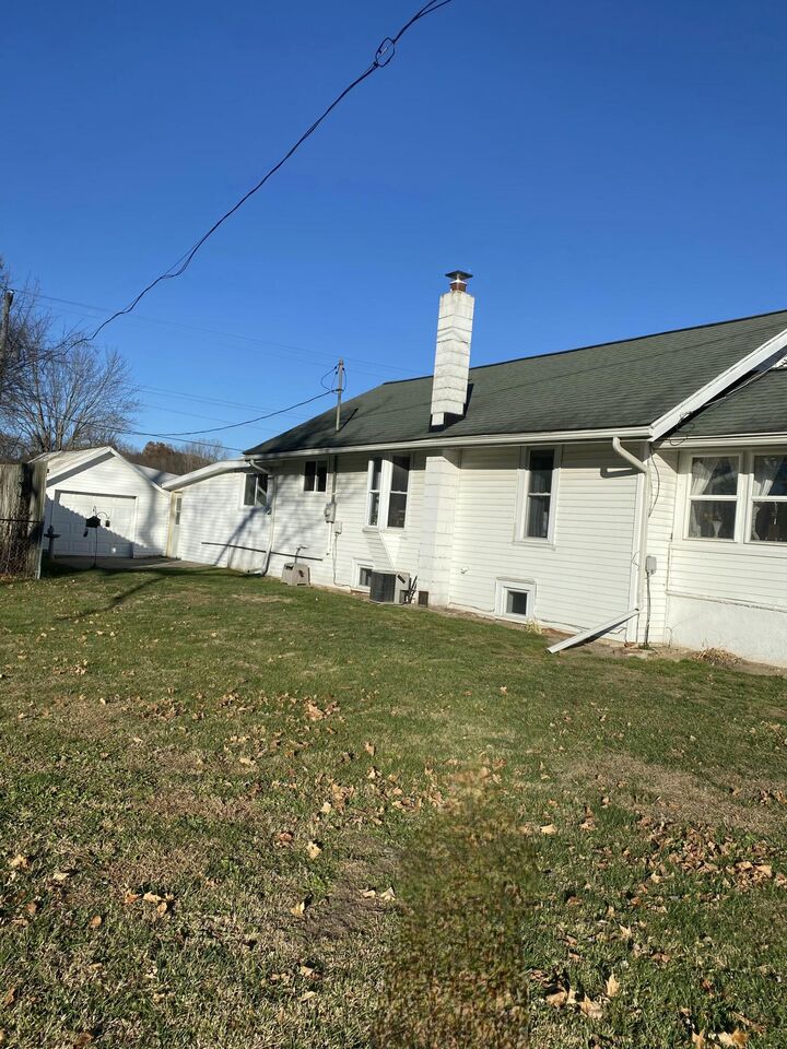 Property Photo:  345 E Leroy Street  MI 49029 