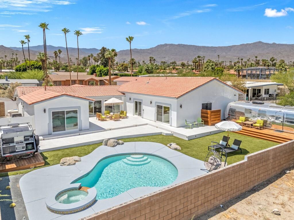 Property Photo:  73298 Buckboard Trail  CA 92260 