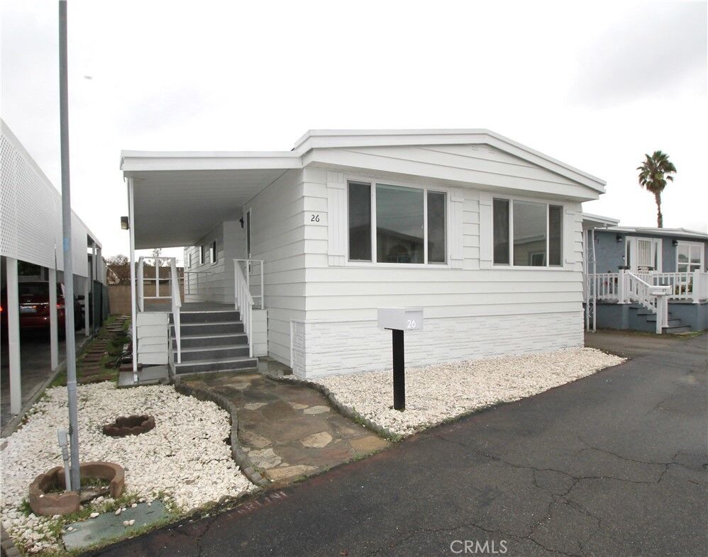 Property Photo:  17705 S Western Ave 26  CA 90248 