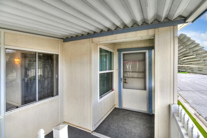 Property Photo:  66 Millbrook Circle  CA 95828 