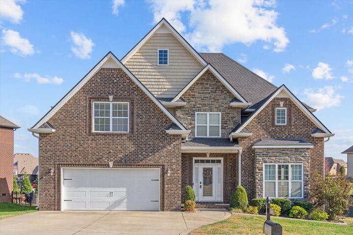 420 Clover Meadows Ct  Clarksville TN 37043 photo