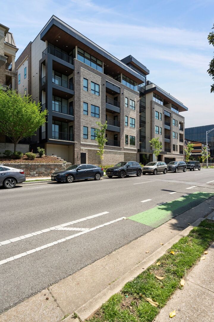 Property Photo:  1014 16th Ave S 107  TN 37212 