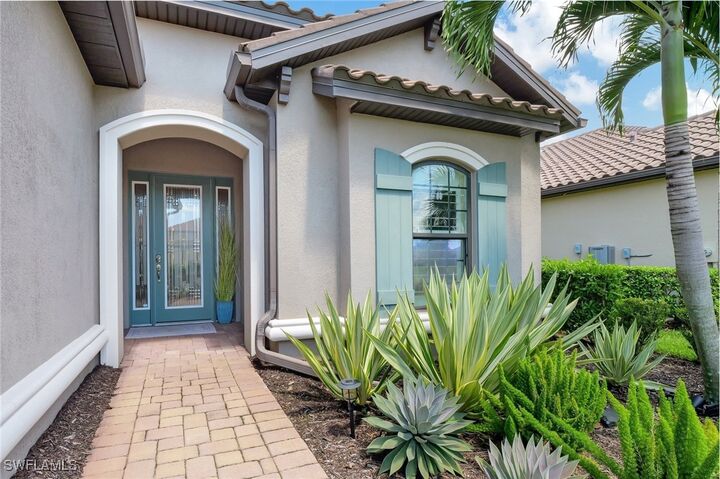 Property Photo: 8558 Maggiore Court FL 34114