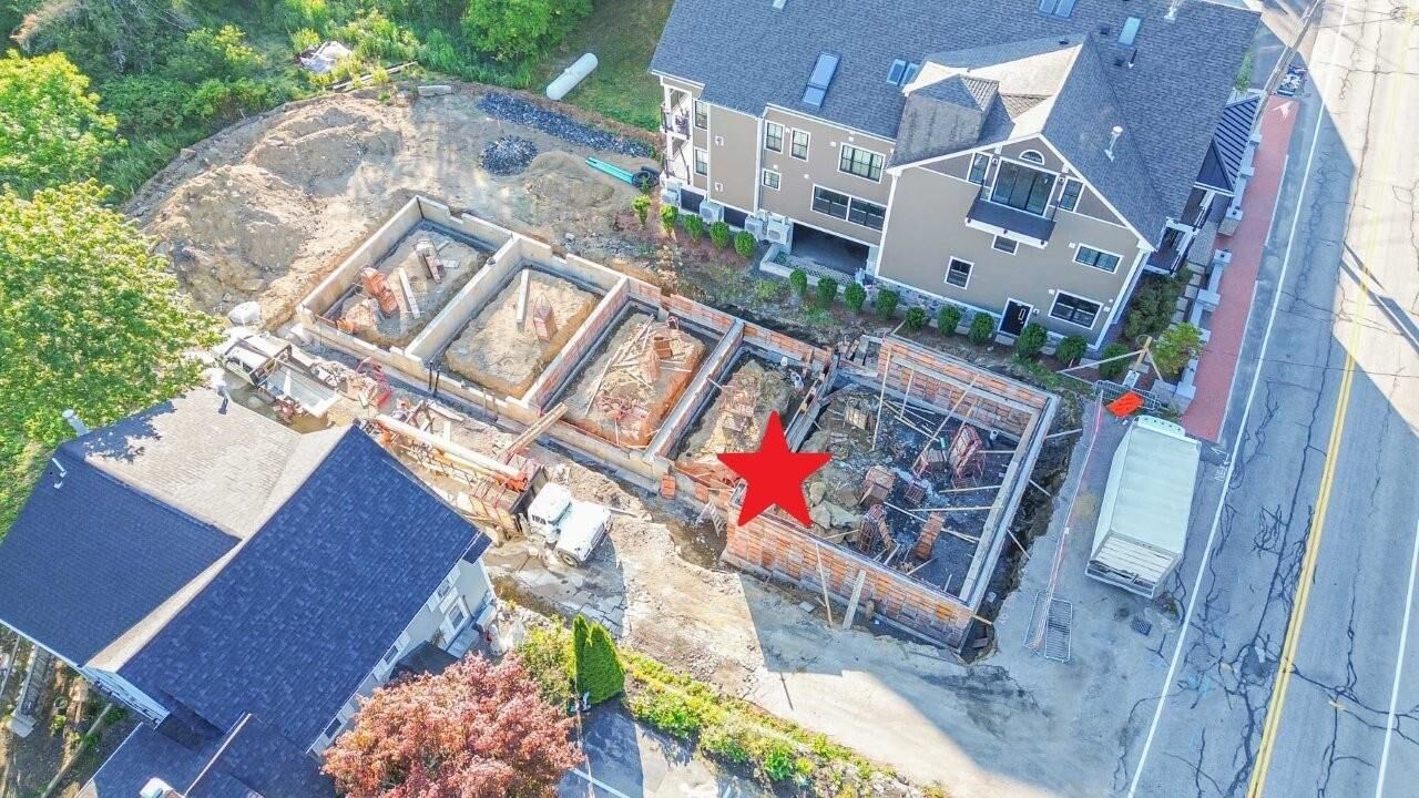 Property Photo:  294 York Street  ME 03909 