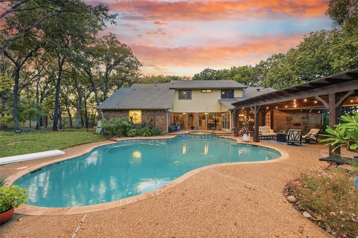 Property Photo:  1371 Holland Hill  TX 76092 