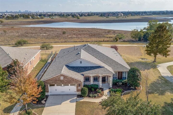 Property Photo:  1175 Harbor Springs Drive  TX 75036 