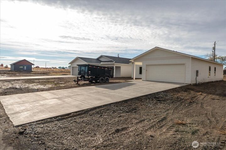 Property Photo: 36 Simpson Street WA 98830