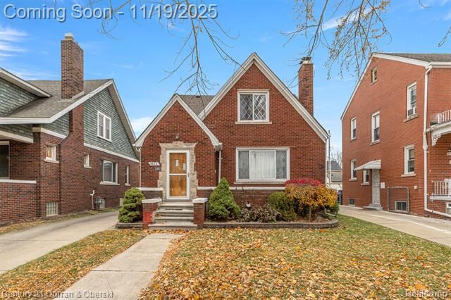 4875 Maple Street  Dearborn MI 48126 photo