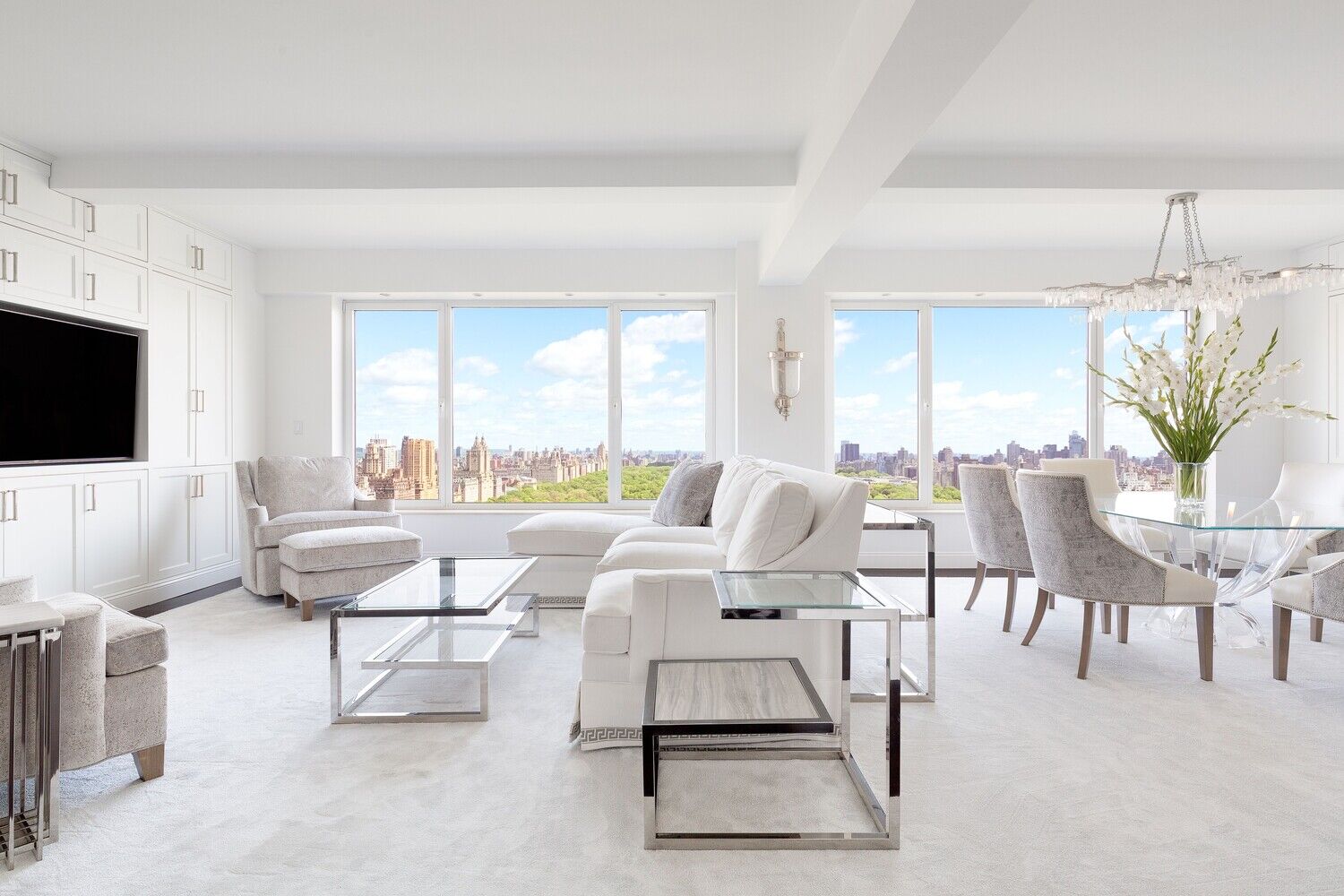 Property Photo:  160 Central Park S 3301  NY 10019 
