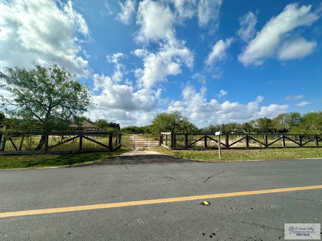 Property Photo:  4456 S Browne St  TX 78521 