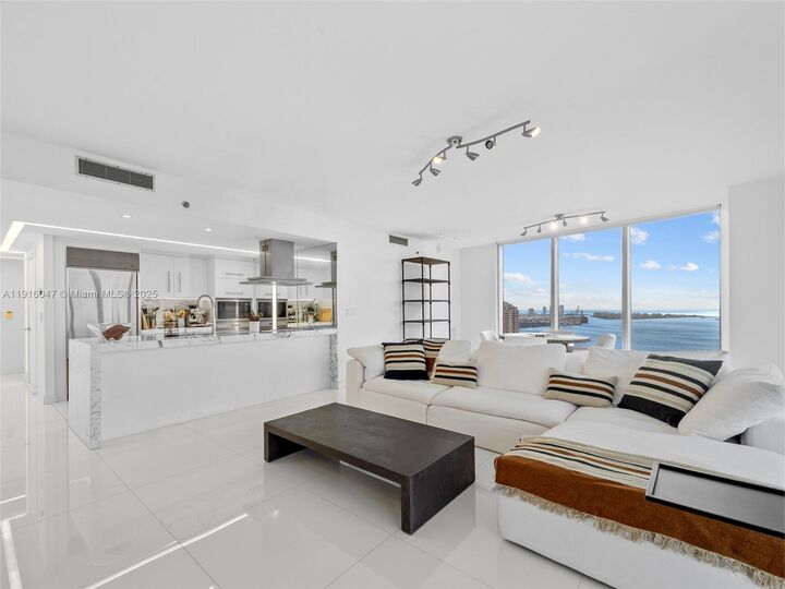 495 Brickell Ave 3801  Miami FL 33131 photo