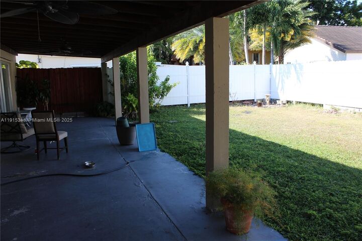 Property Photo: 14445 SW 92nd Ter FL 33186