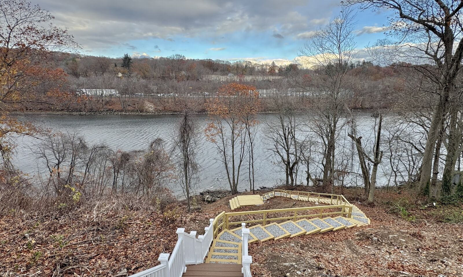 Property Photo:  112 River Road  CT 06484 