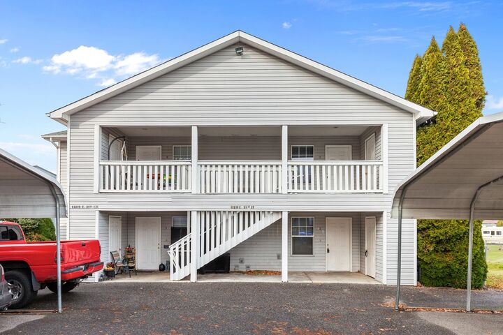 13219 E 31st Ct  Spokane WA 99216 photo