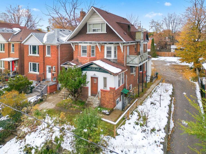 Property Photo: 115 Parkside Drive ON M6R 2Y8