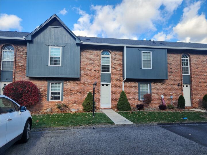 Property Photo:  1403 Timberglen Dr  PA 15126 