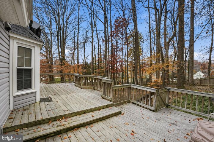 Property Photo:  9236 Northedge Drive  VA 22153 