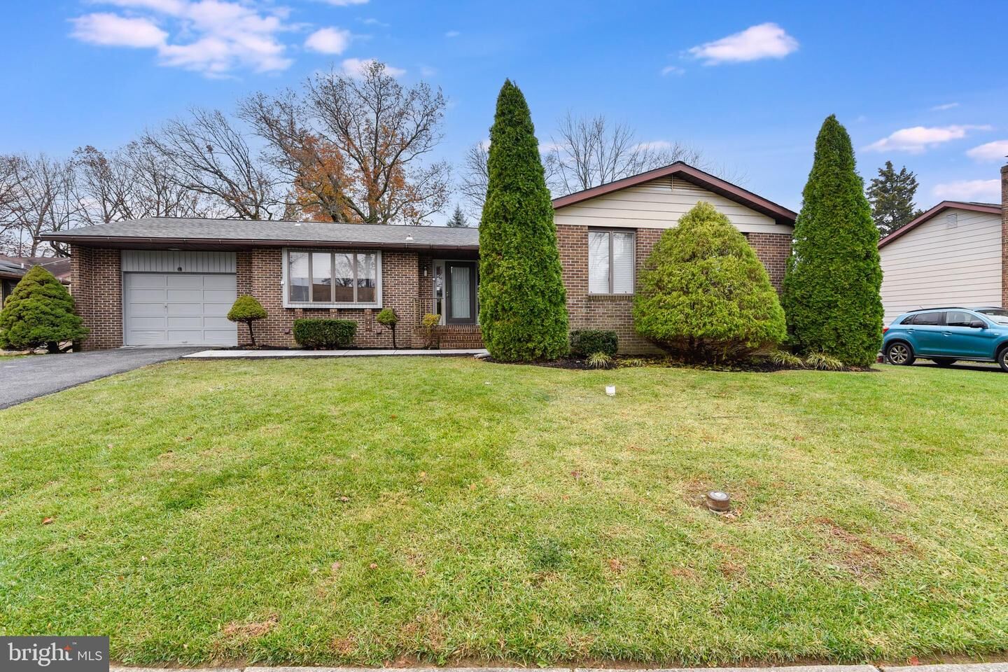 Property Photo:  2407 Perring Woods Road  MD 21234 