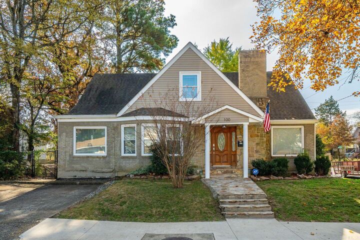 Property Photo:  100 Forest Park Place  AR 71901 