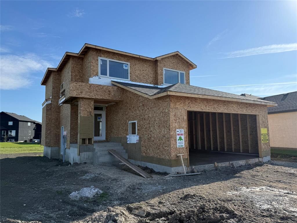 Property Photo: 39 Parkrose Place MB R5A 0B4