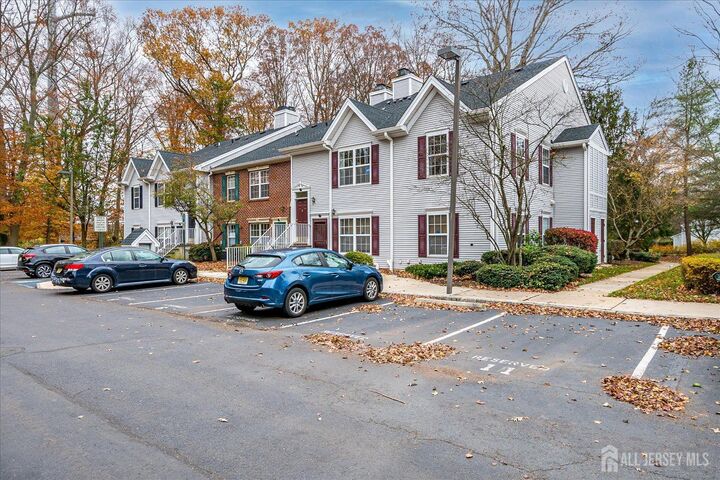 Property Photo:  11 Jay Court  NJ 08536 